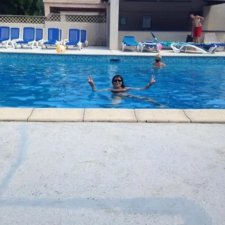 Homestay 10m2, Terrasse 18m2 , Parking, Piscine Et Accueille Les Animaux Quissac (Gard)