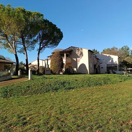 Studette Climatisee, Terrasse 18m2, Grande Piscine Et Grand Parking Ubytování v soukromí